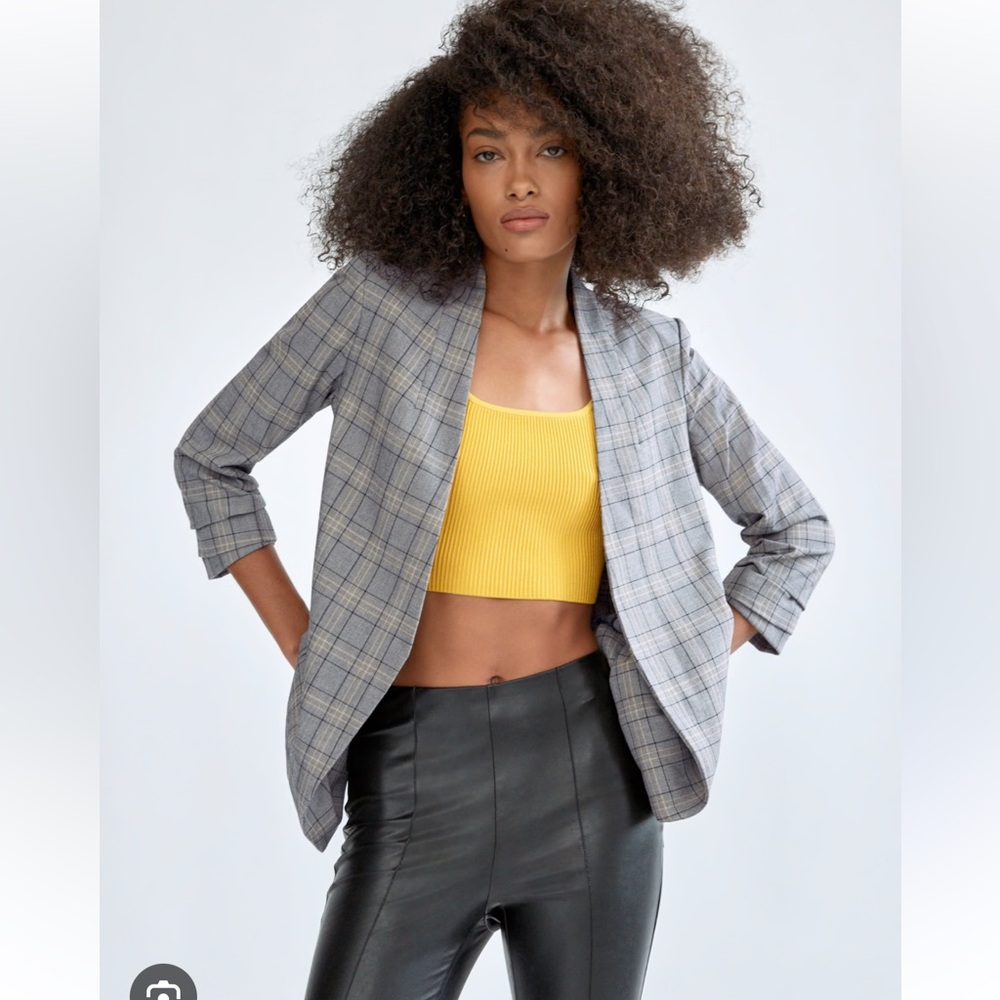 Aritzia/Babaton Power Blazer size 8